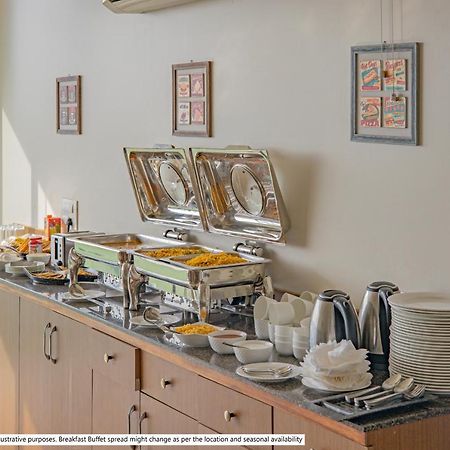 Treebo Tms Residency Hotel New Delhi Bagian luar foto