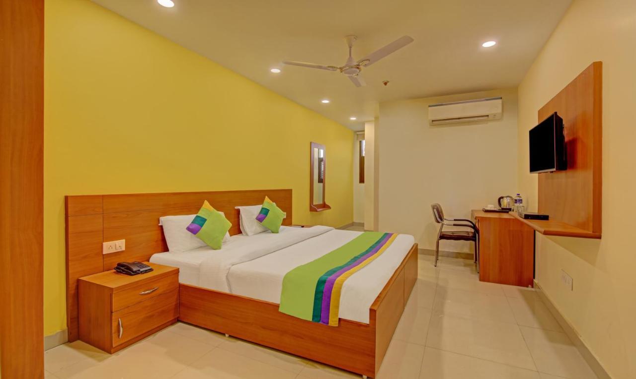 Treebo Tms Residency Hotel New Delhi Bagian luar foto