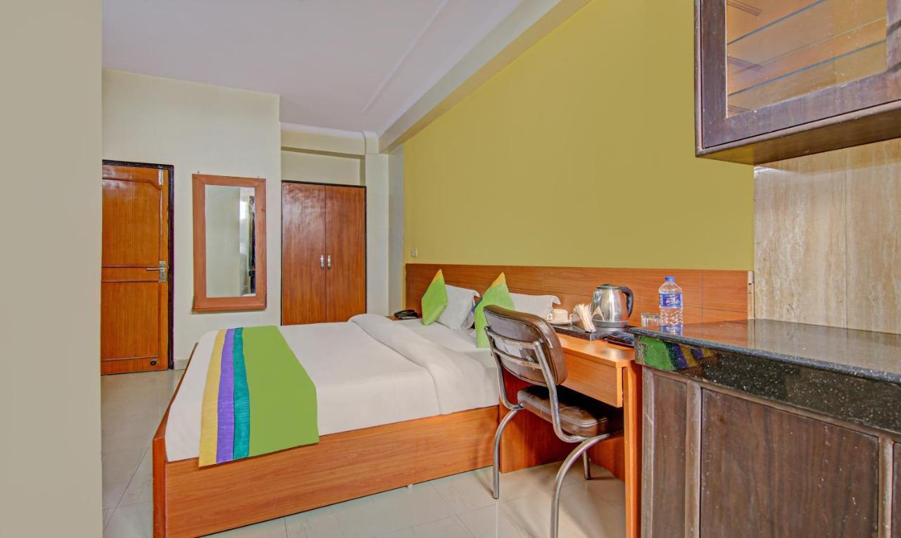 Treebo Tms Residency Hotel New Delhi Bagian luar foto